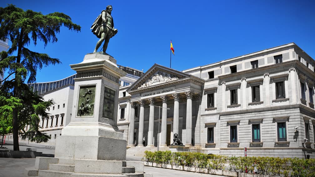 madrid-palacio-de-las-cortes