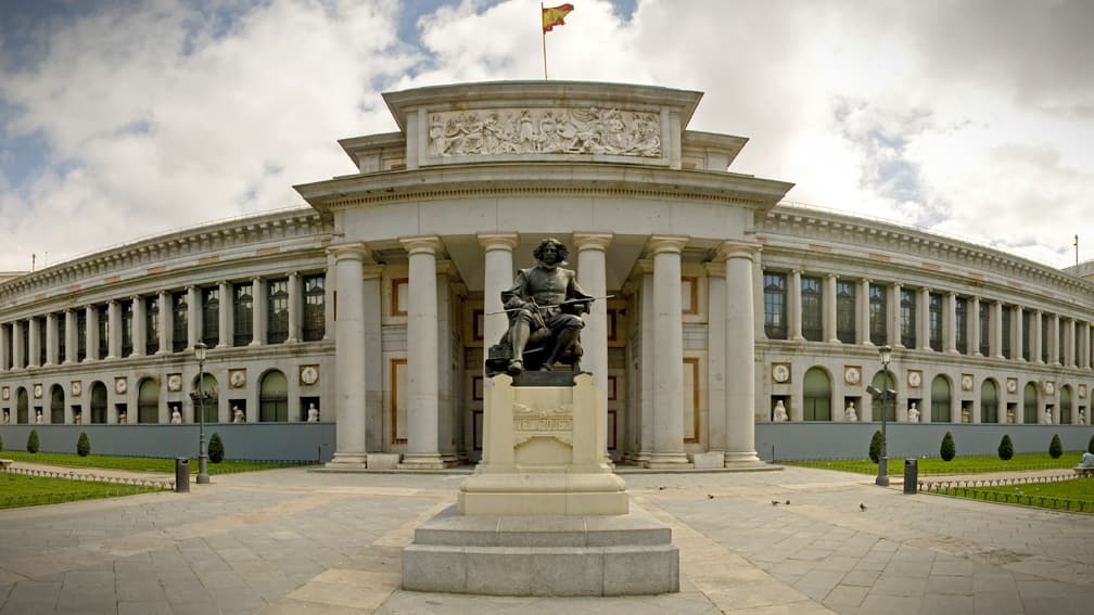 madrid-paseo-del-prado-y-sus-fuentes